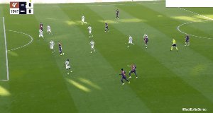 1733585622060090809.gif bet bar 2.gif